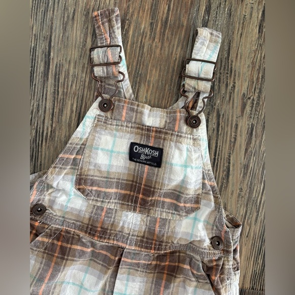 OshKosh B’gosh Vestbak Bib Overall Shorts 24 Months Plaid Shortalls Brown Multi - Picture 7 of 10